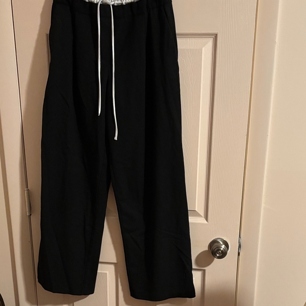 Zara Black and White Lined Jacket